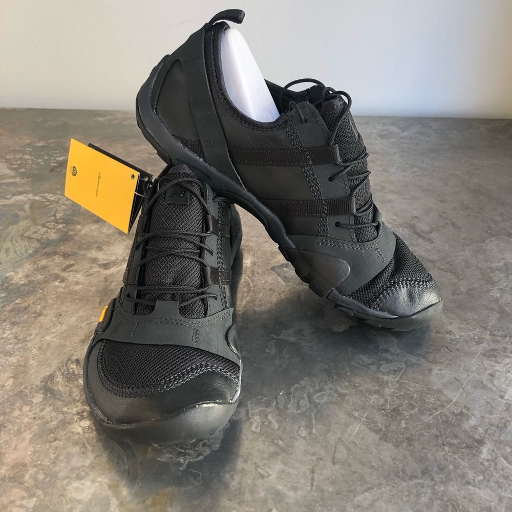 Issey Miyake x New Balance MT10OV1 Running Shoes